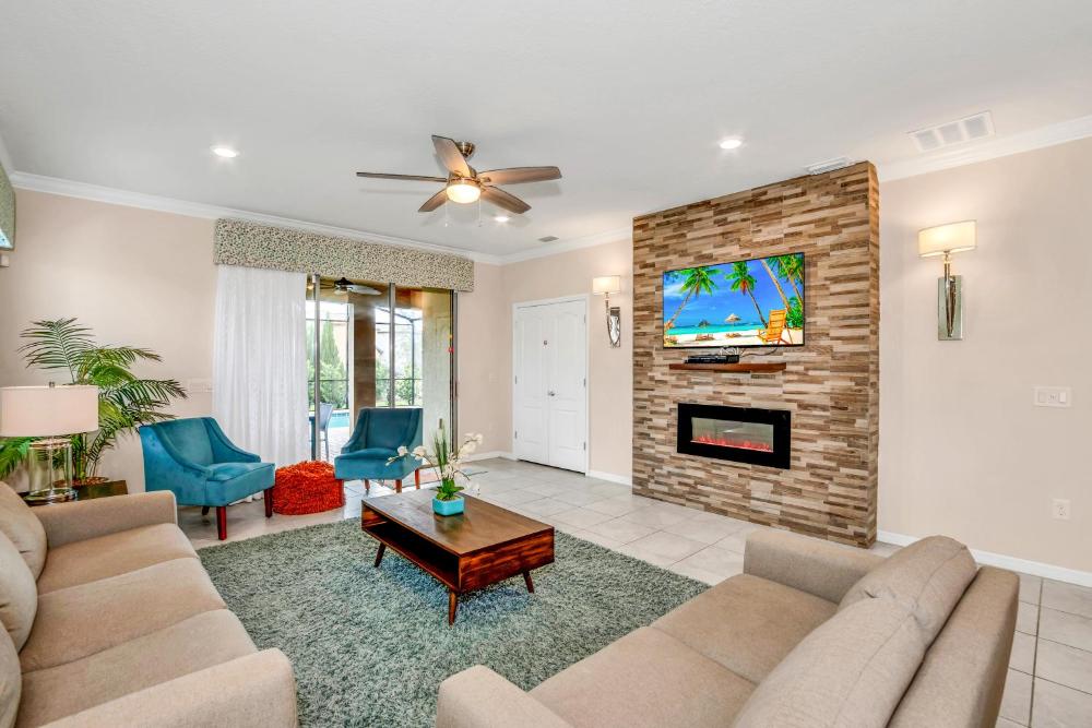 5532 Misty Oak Circle